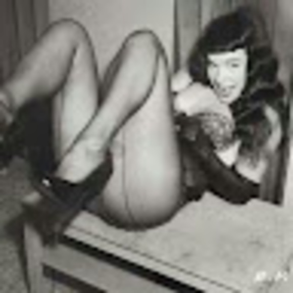 bettiepage96